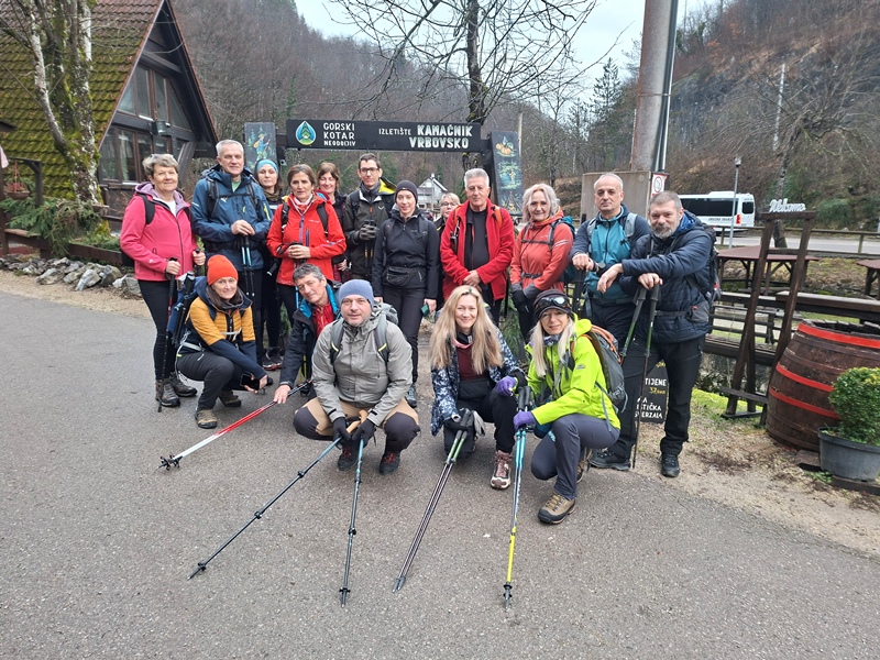 Bijela kosa foto galerija